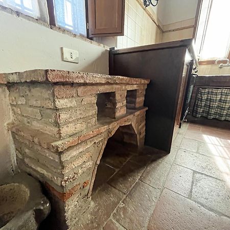 Borgo Giusto Albergo Diffuso Borgo a Mozzano Exterior foto