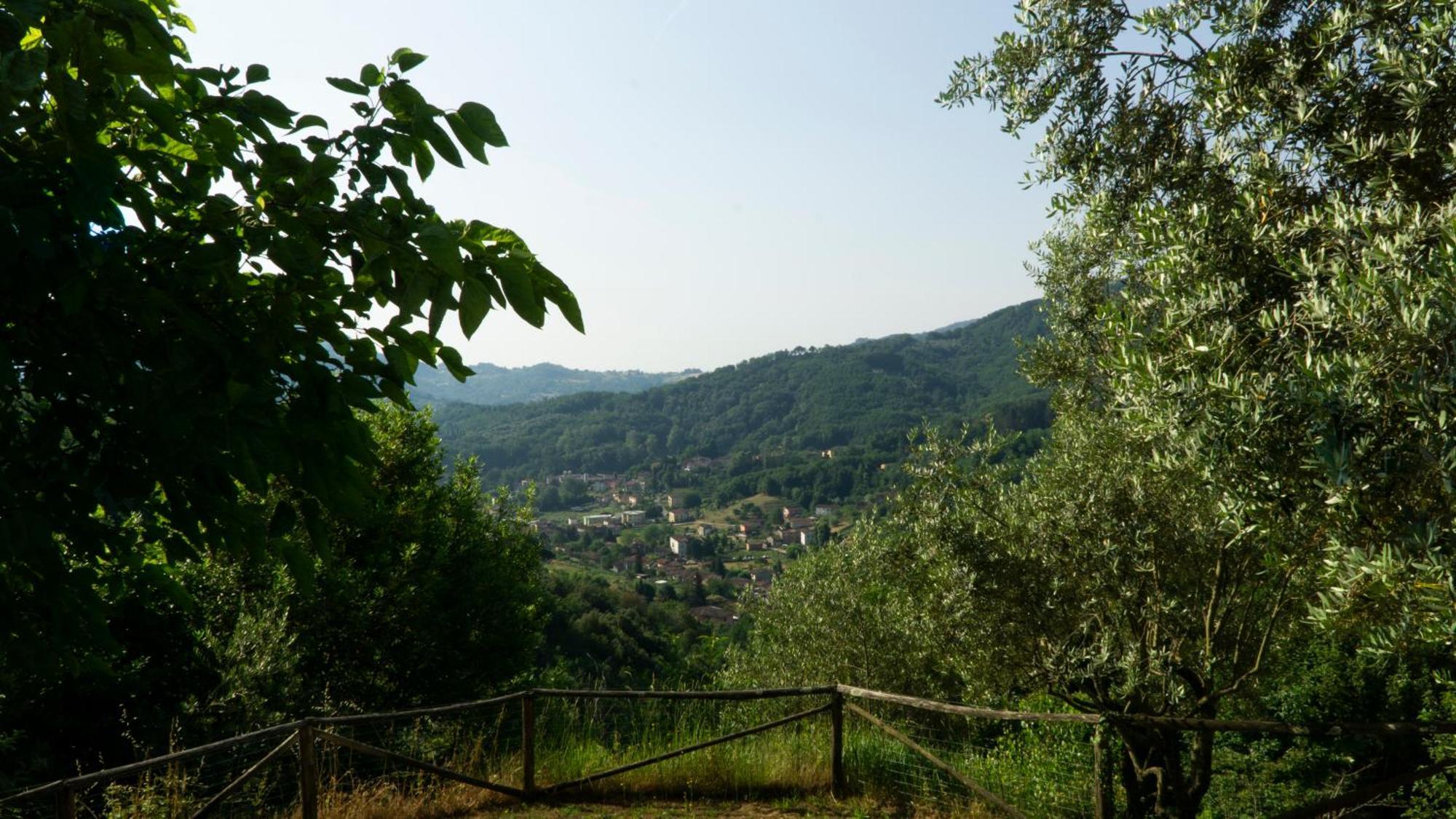 Borgo Giusto Albergo Diffuso Borgo a Mozzano Exterior foto