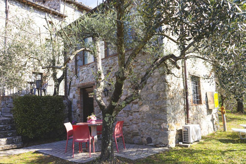 Borgo Giusto Albergo Diffuso Borgo a Mozzano Exterior foto